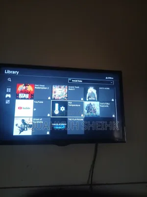 Jailbroken Playstation 4 Slim With 11 Games