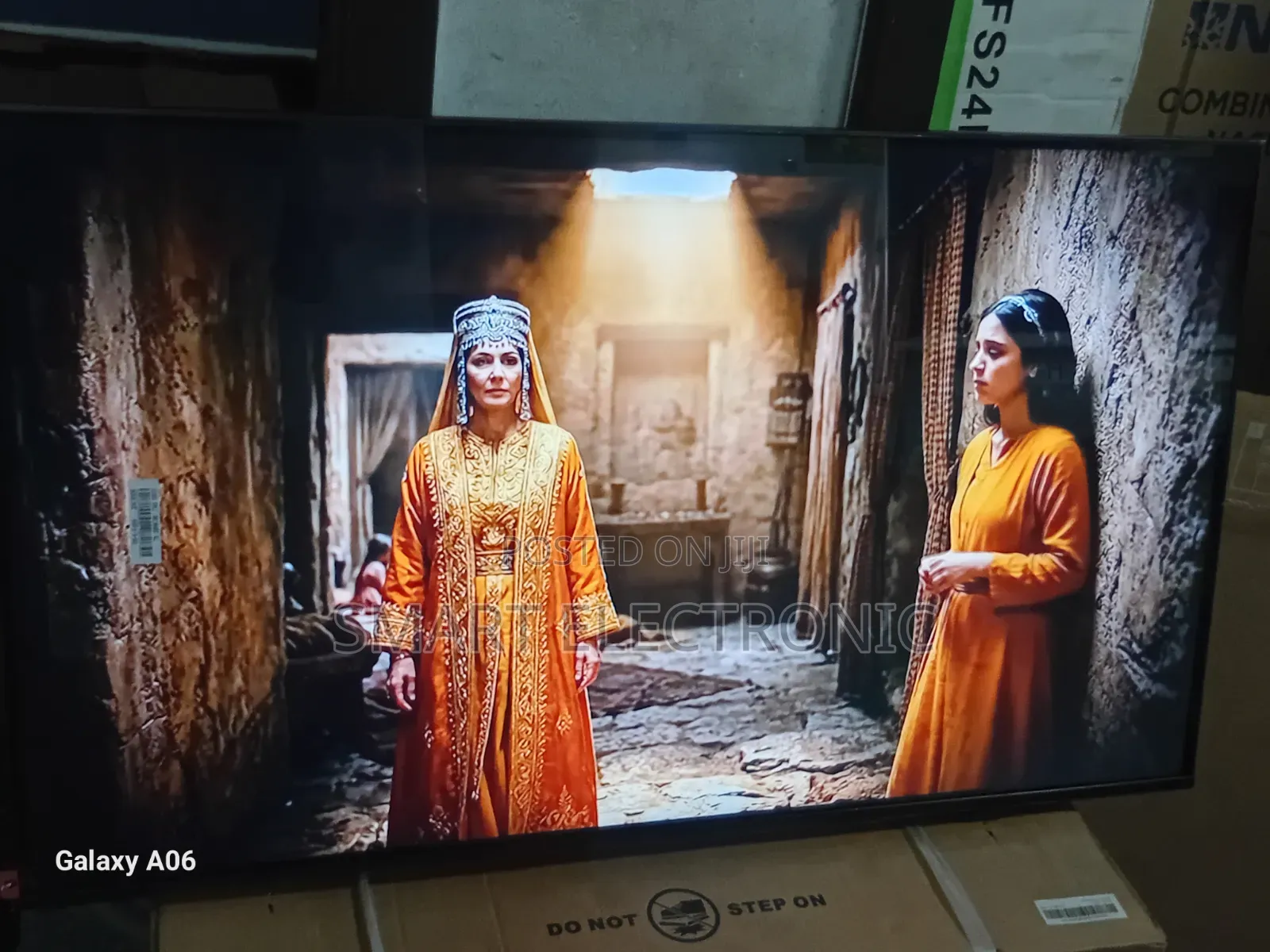 Samsung 43-Inch Ultra Slim Smart Television