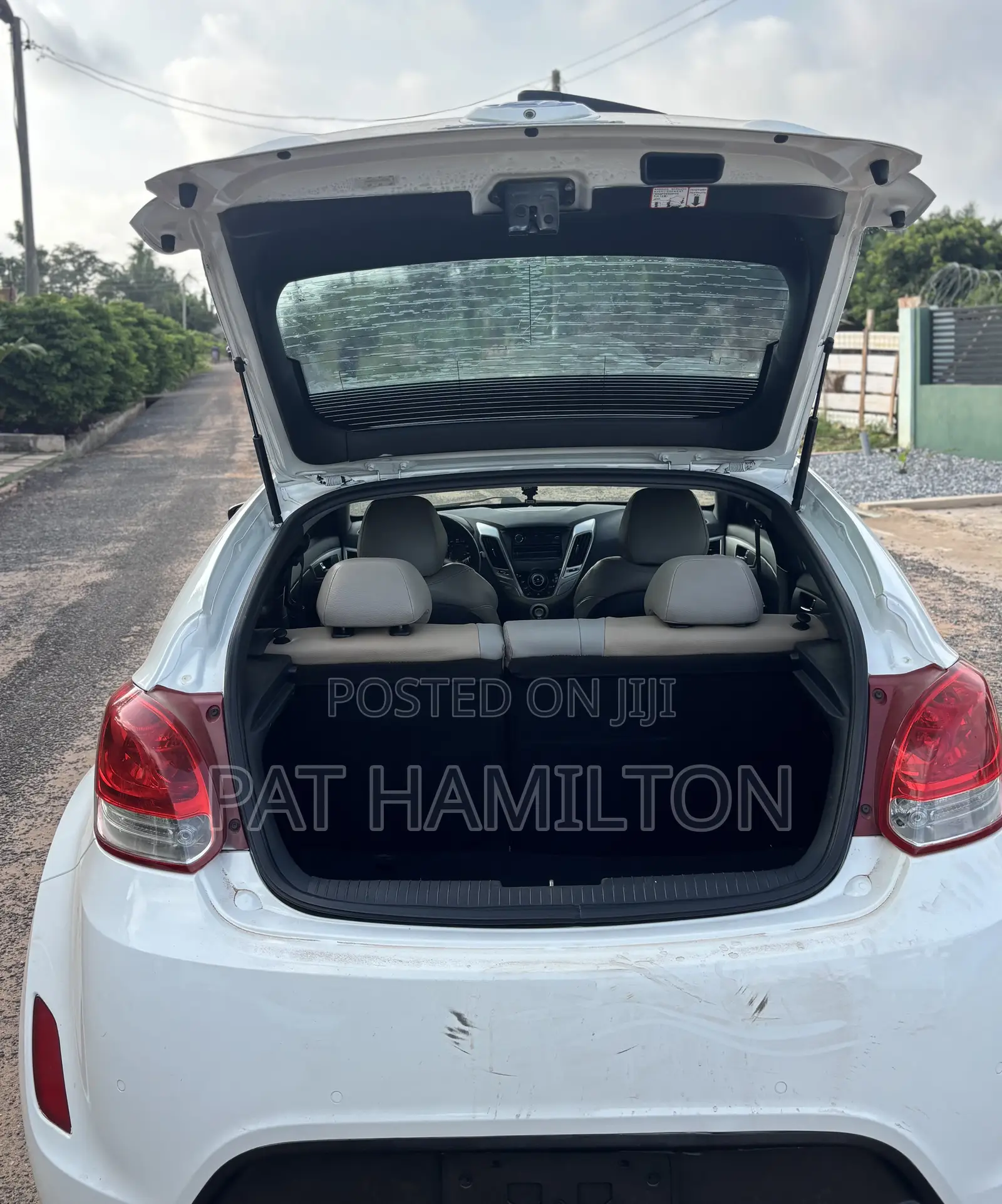 Hyundai Veloster 2013 White