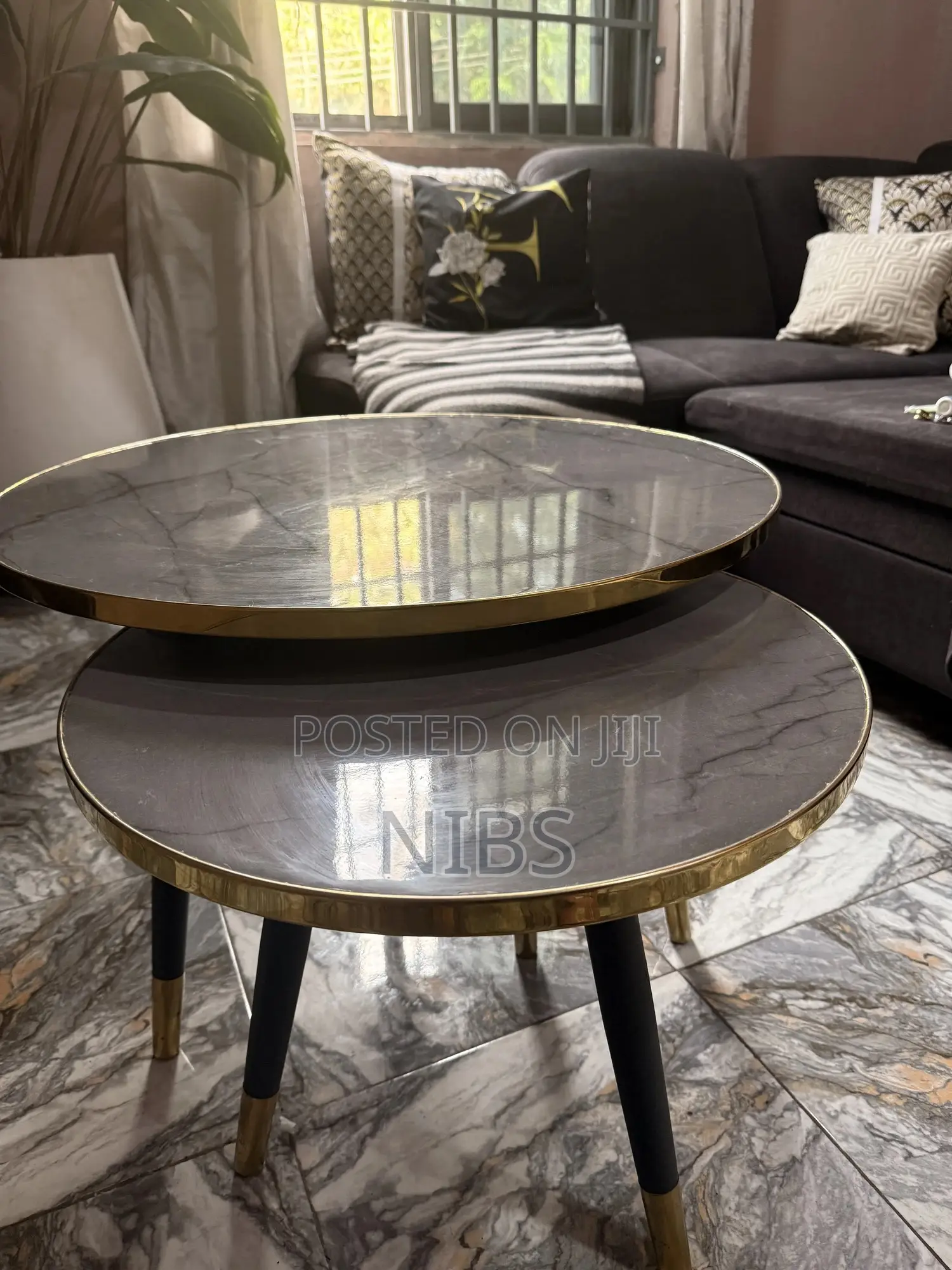 2 in 1 Coffee Table
