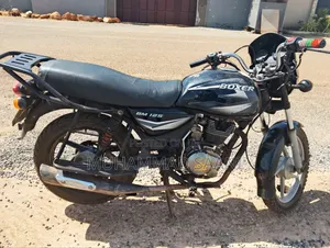 Bajaj Boxer 125 2022 Black