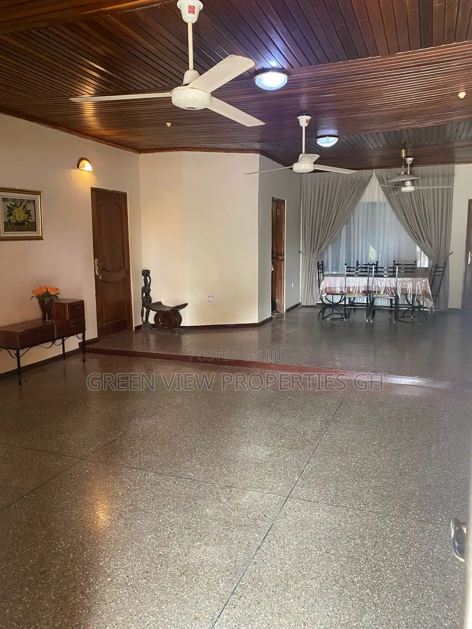 2bdrm House in West Hills Mall Area for rent