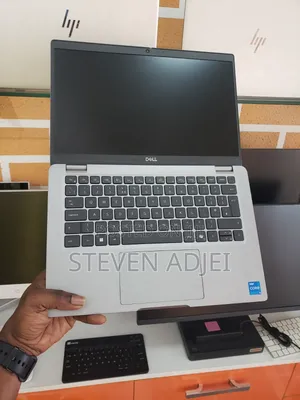 Laptop Dell Latitude 5340 16GB Intel Core i5 SSD 512GB