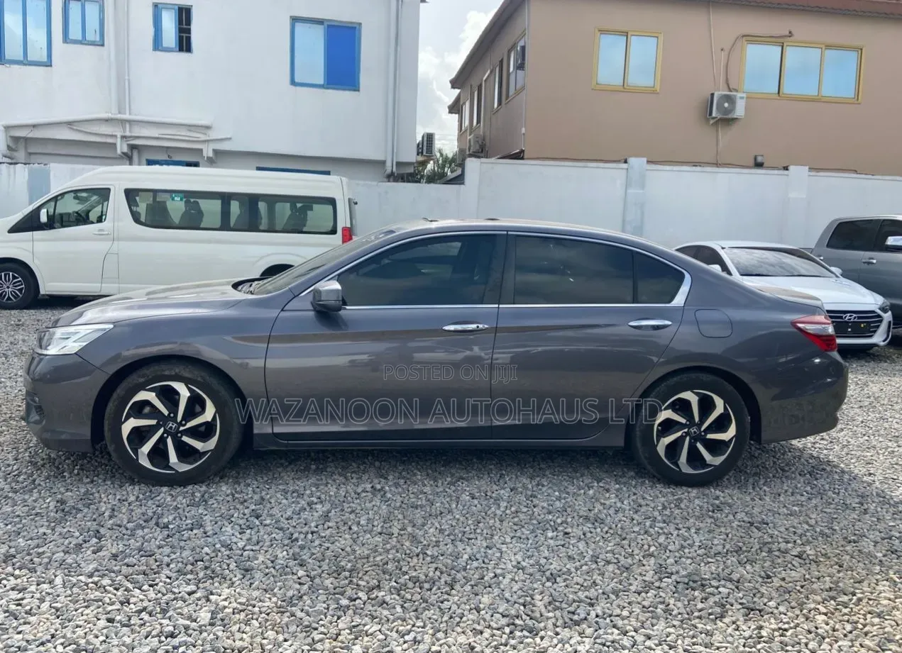 Honda Accord EX-L V6 4dr Sedan FWD (3.5L 6cyl 6A) 2017 Gray