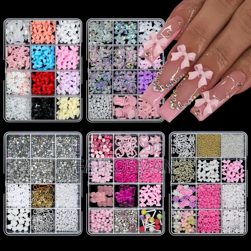 12 Grid Nail Charms