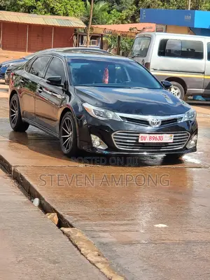 Toyota Avalon XLE Premium Sedan FWD (3.5L 6cyl 6A) 2013 Black
