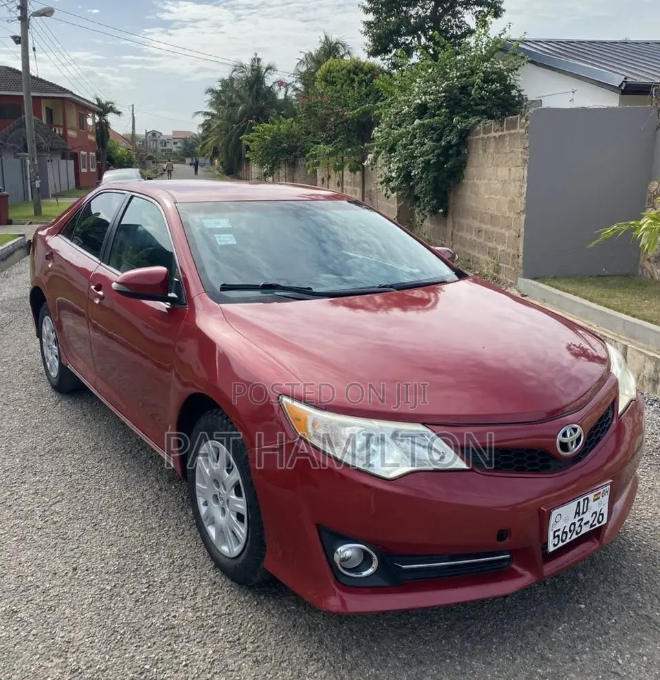 Toyota Camry 2014 Red