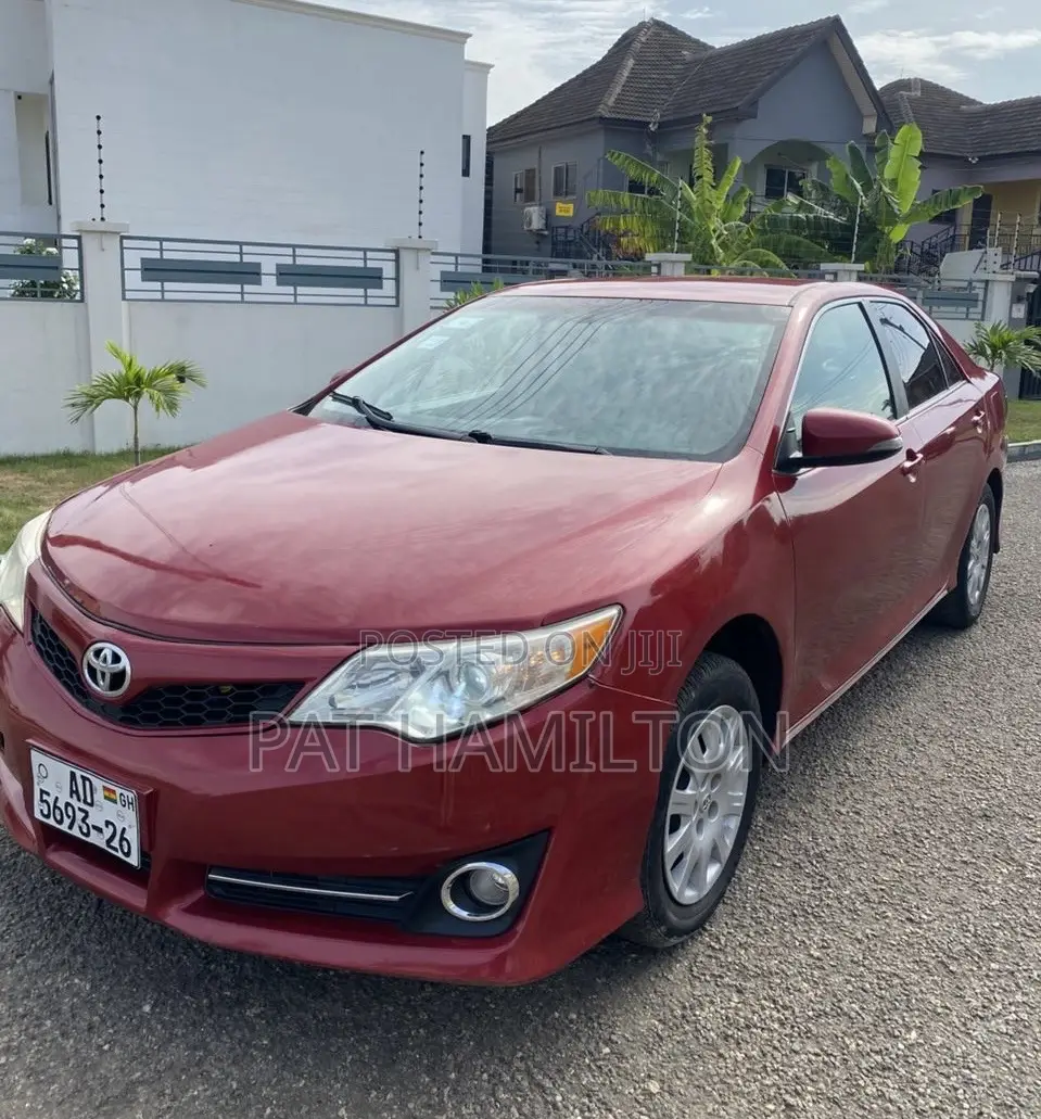 Toyota Camry 2014 Red
