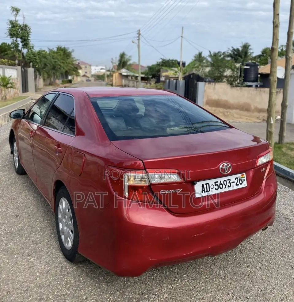 Toyota Camry 2014 Red