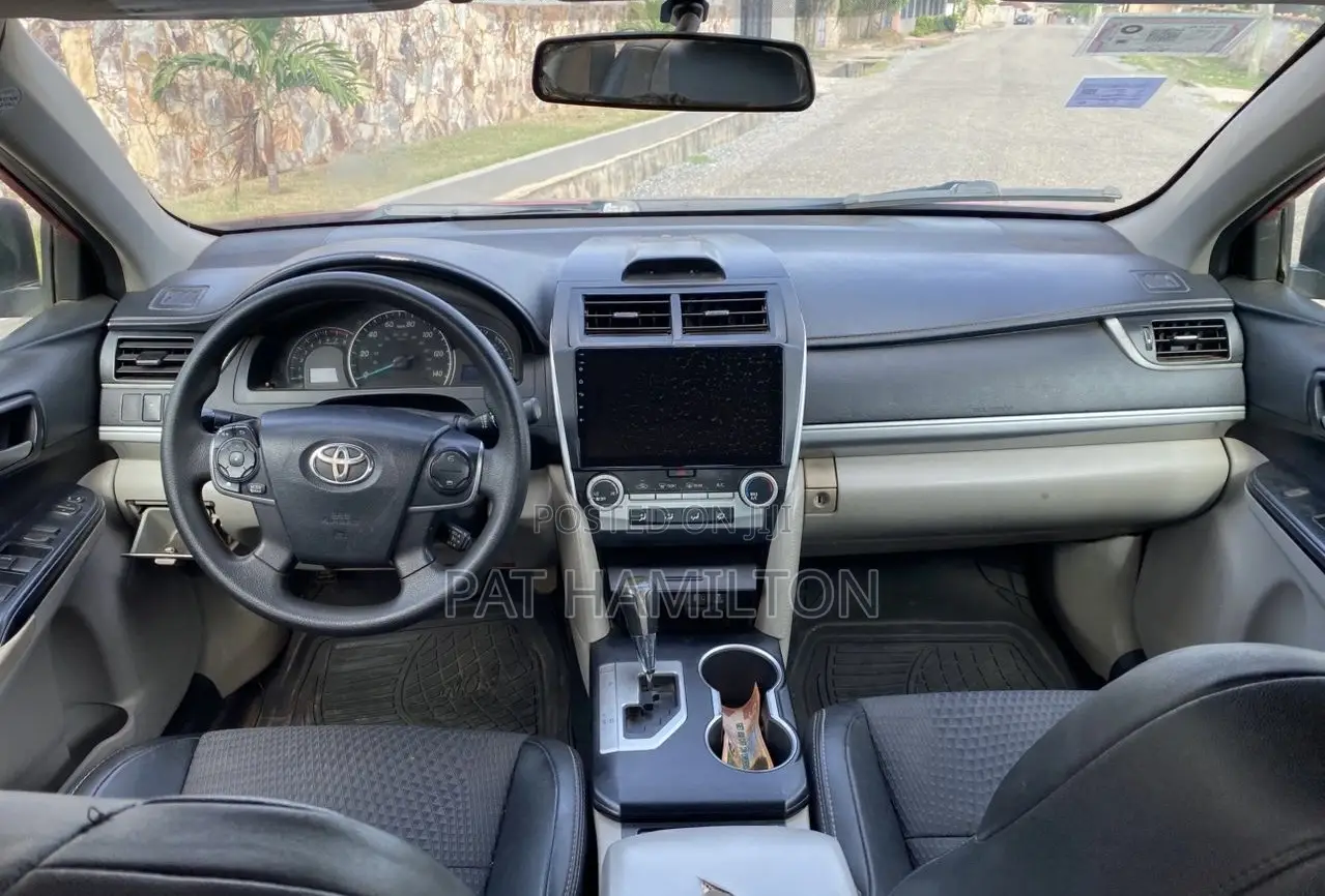 Toyota Camry 2014 Red