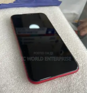 Apple iPhone 11 128 GB Red