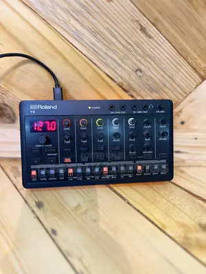 Roland Beat Machine T-8