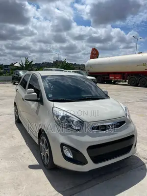 Kia Morning 2015 Gold