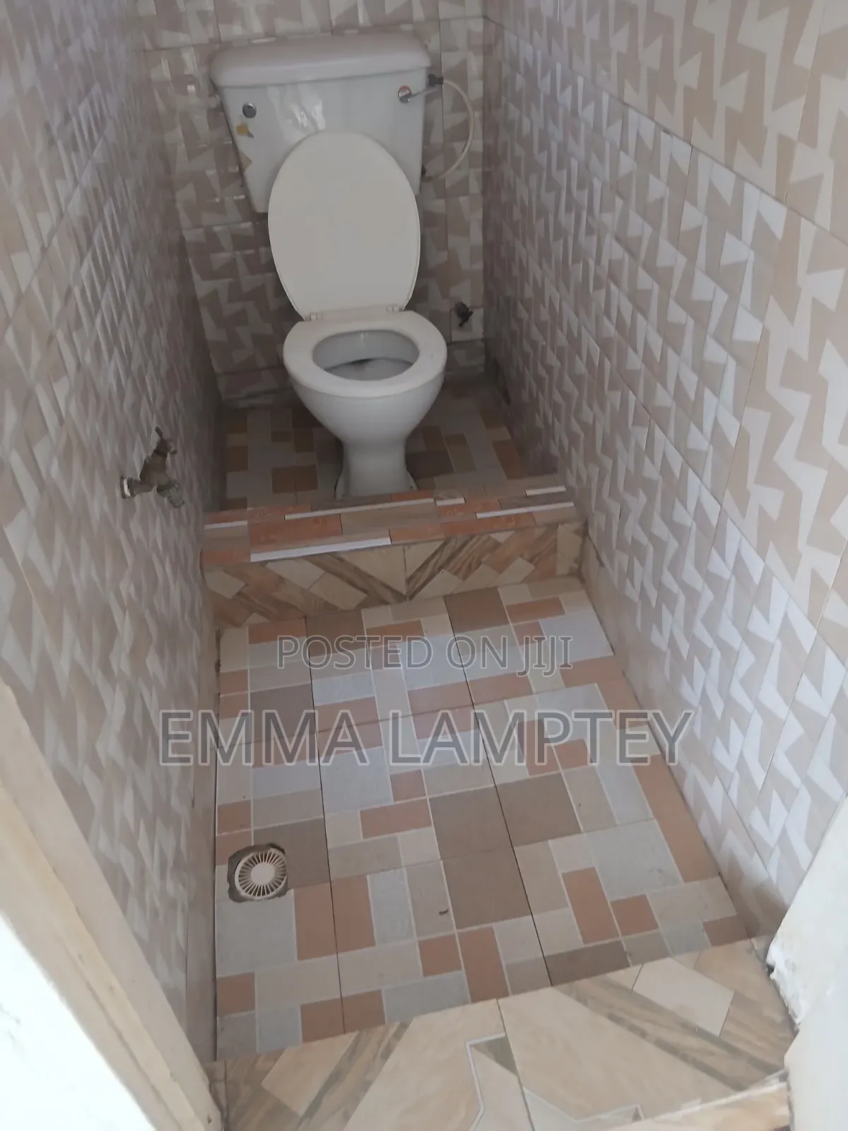 1bdrm Apartment in Singleroom  Self, North Kaneshie for rent