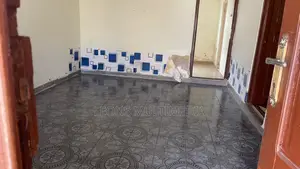 3bdrm Apartment in Mile 7 for rent