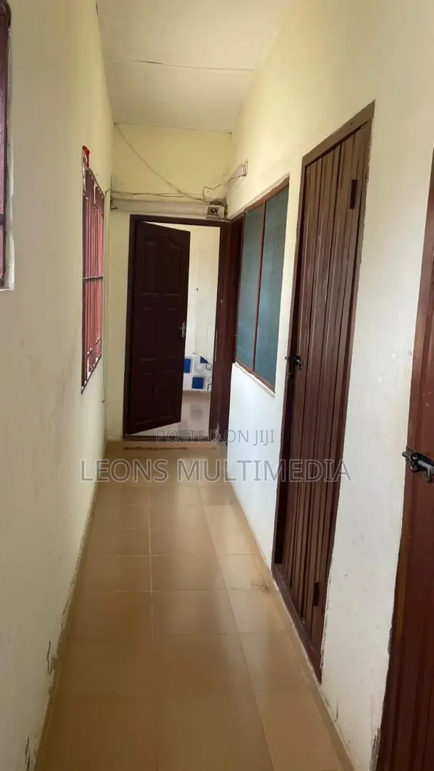 3bdrm Apartment in Mile 7 for rent