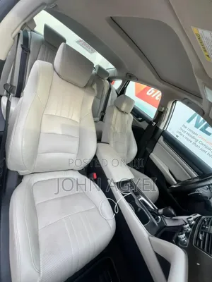 Honda Accord EX-L (1.5L 4cyl Turbo CVT) 2019 White