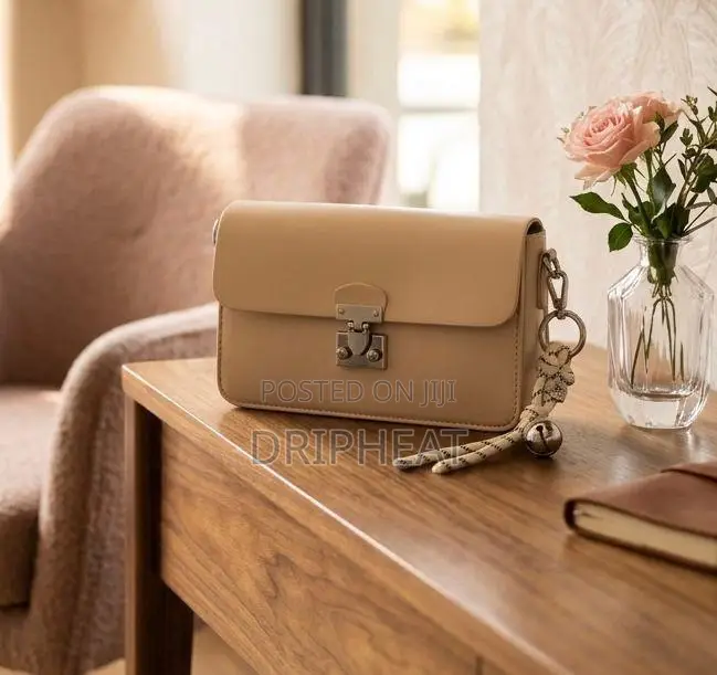 Ladies Bag Available and Selling -No Box