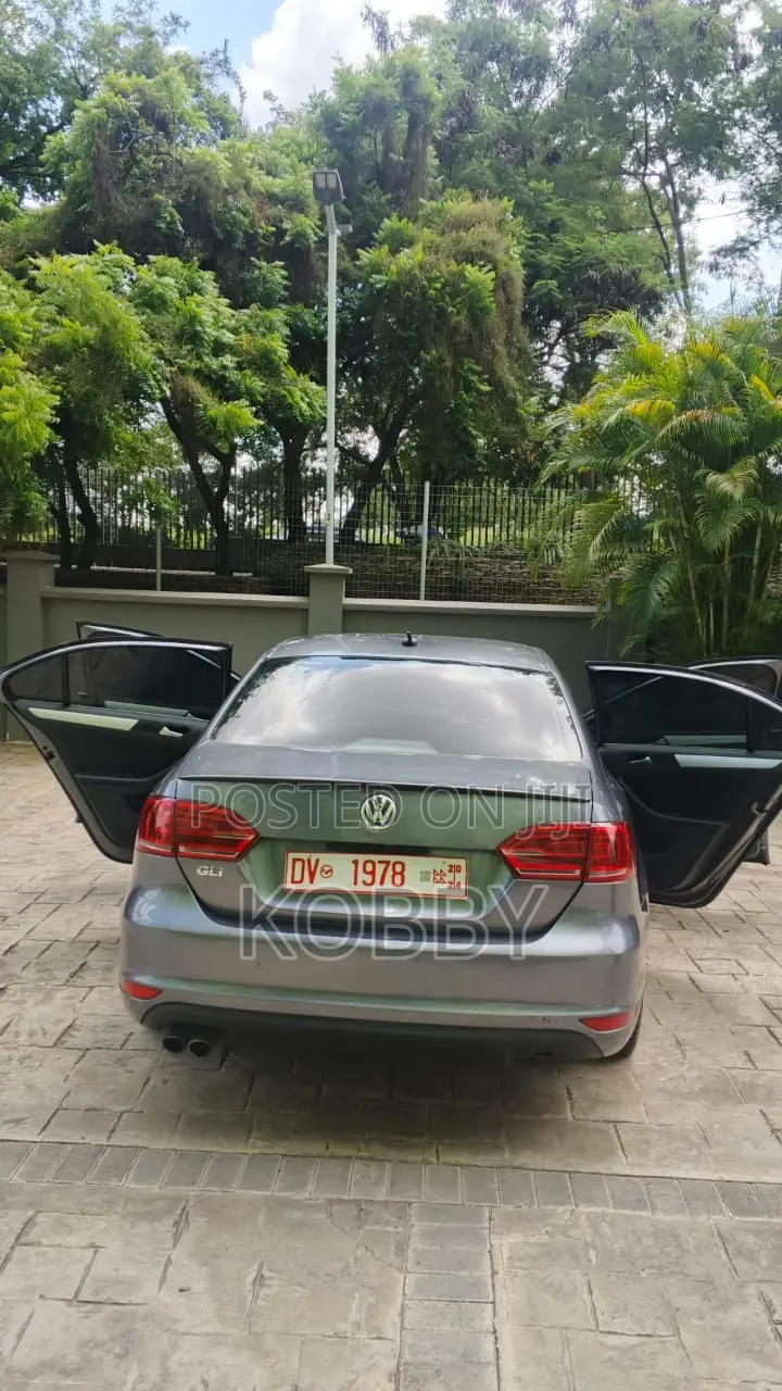 Volkswagen Jetta 2012 Black