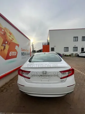 Honda Accord EX-L (1.5L 4cyl Turbo CVT) 2019 White