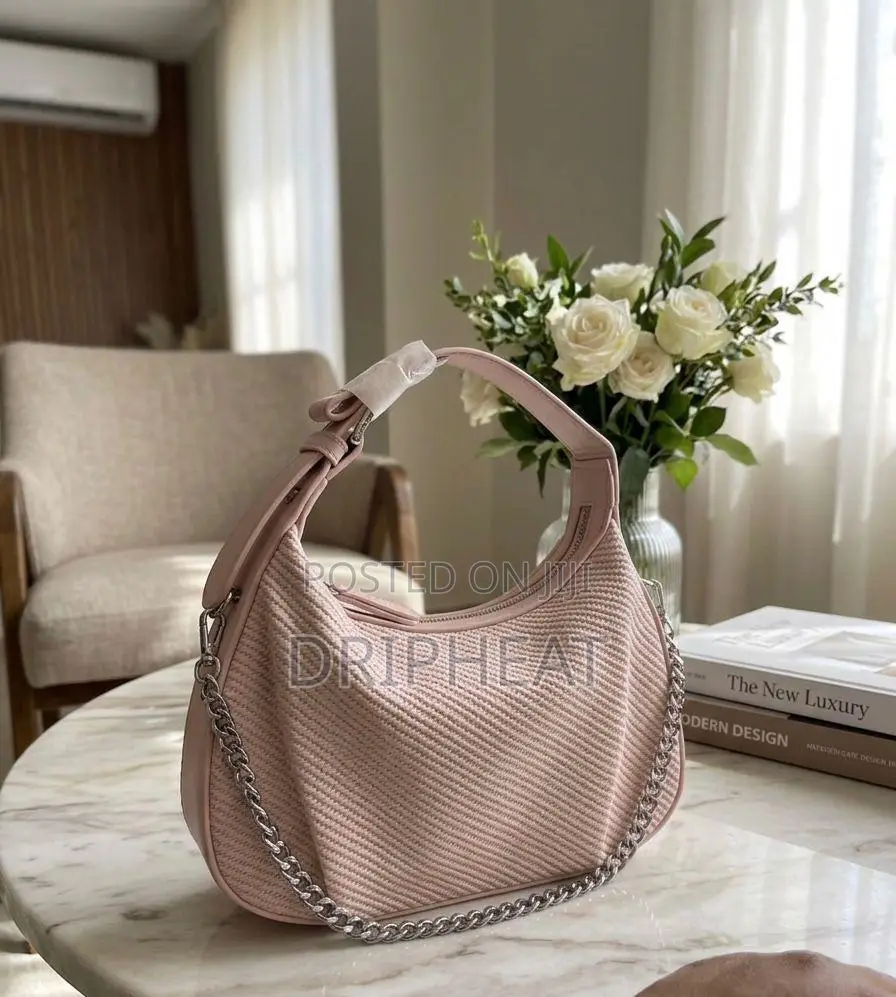 Ladies Bag Available and Selling -No Box