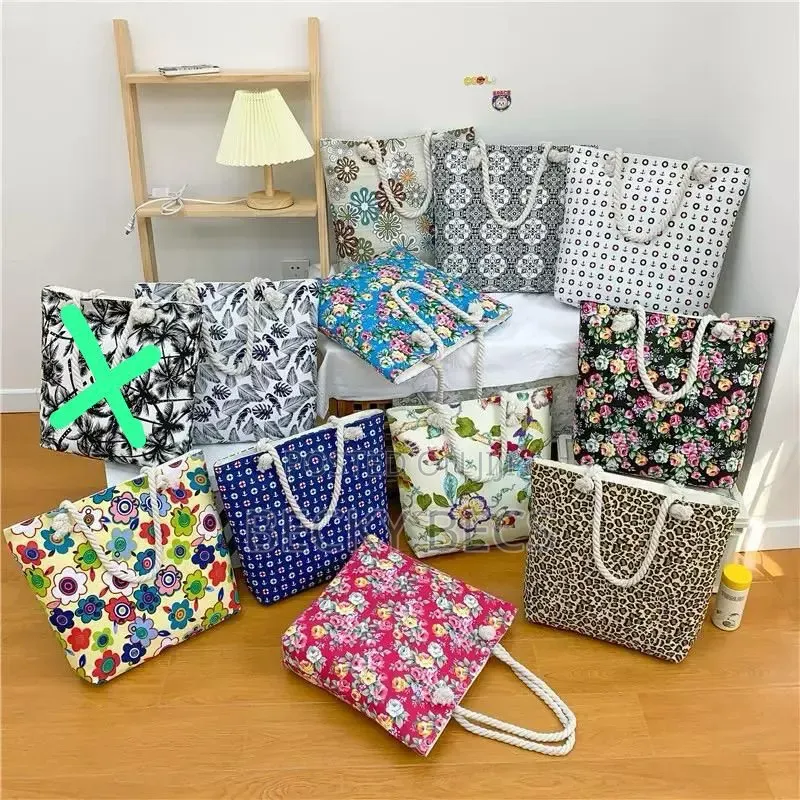 Becs Tote and More