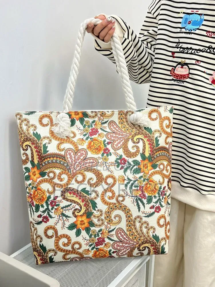 Becs Tote and More