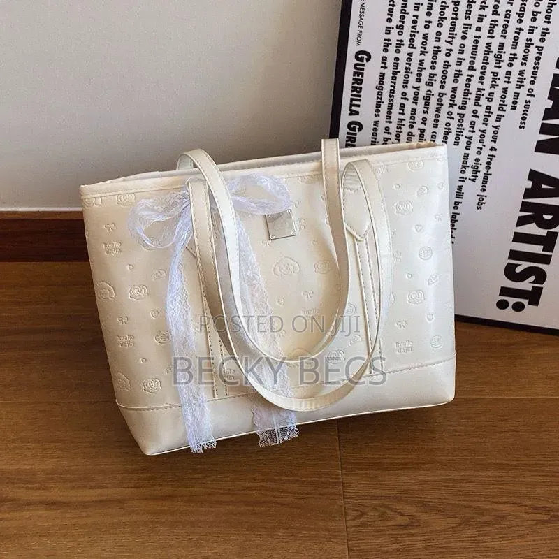 Becs Tote and More