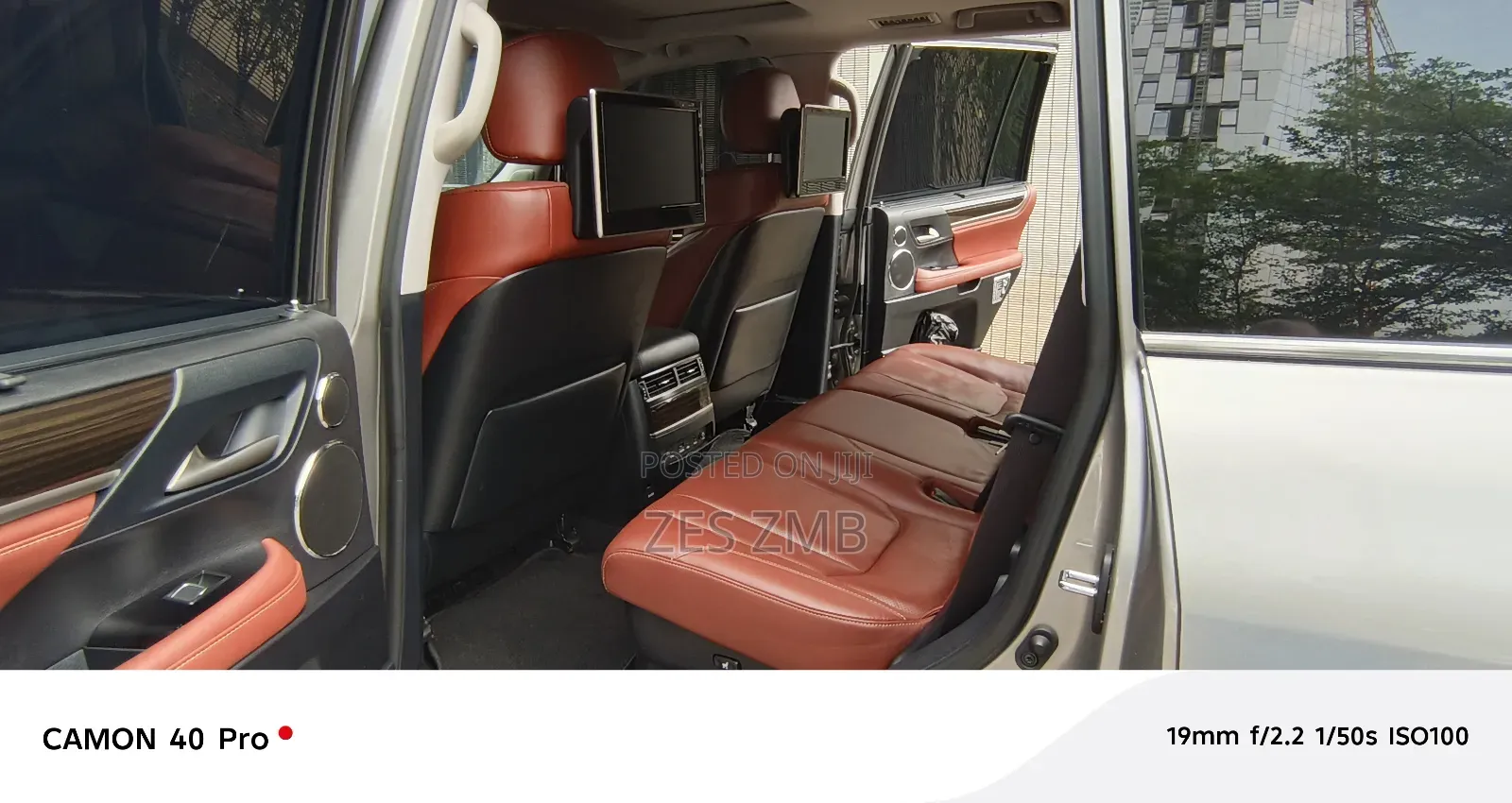 Lexus LX 570 AWD 2020 Gold