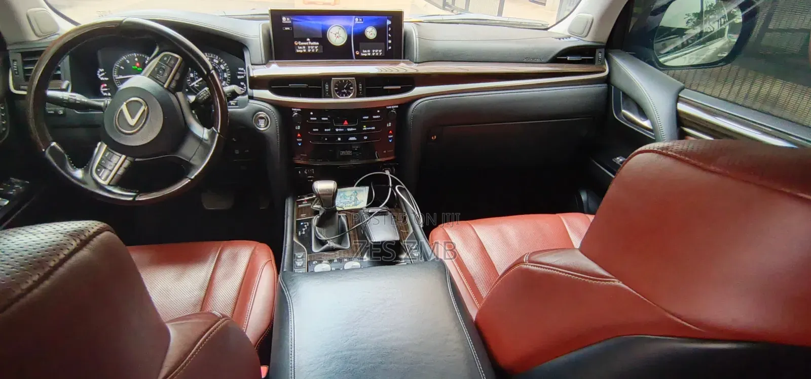 Lexus LX 570 AWD 2020 Gold