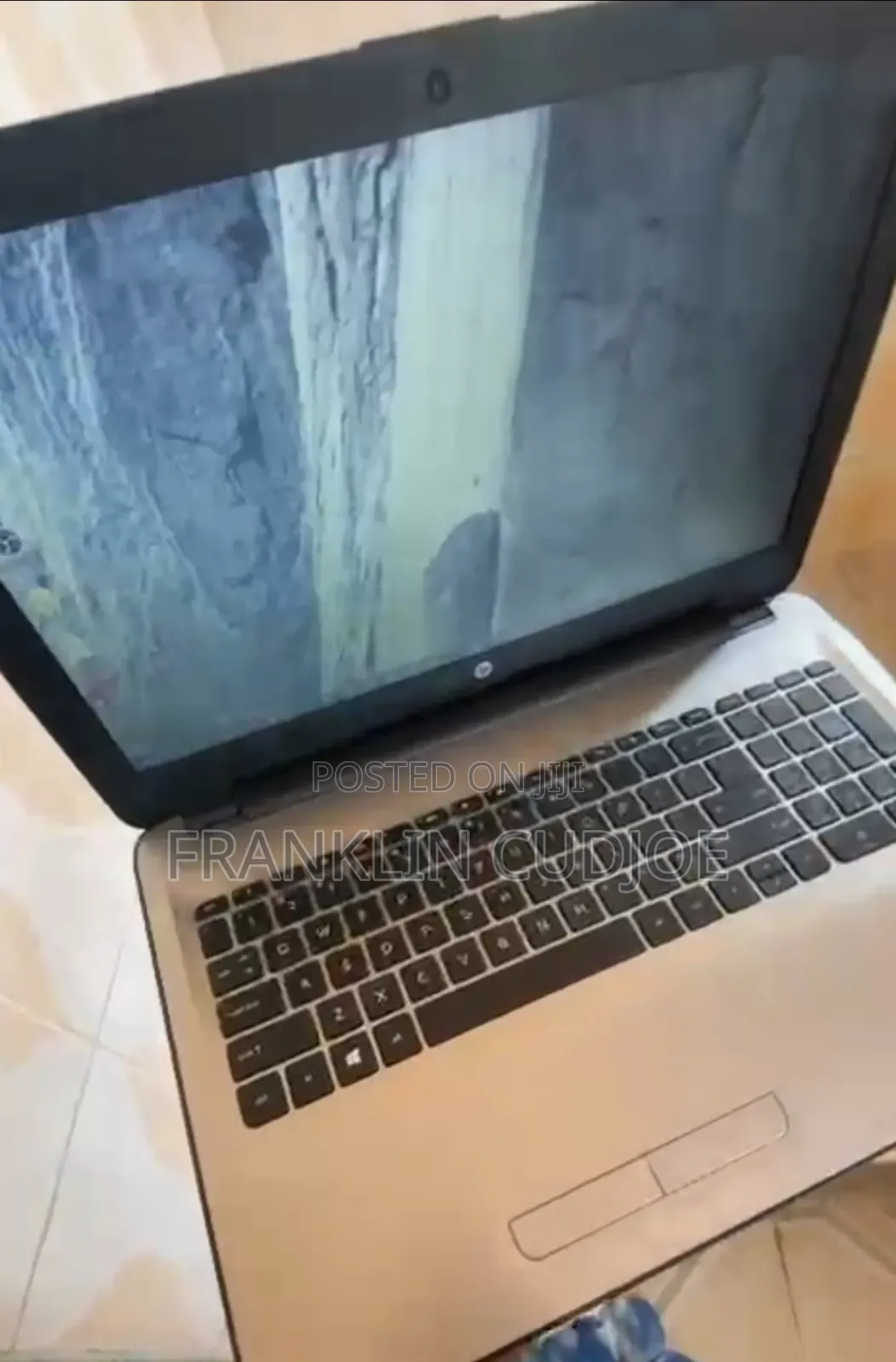Laptop HP Pavilion 15 8GB Intel Core i5 HDD 1T
