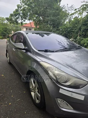 Hyundai Avante 2012 Gray