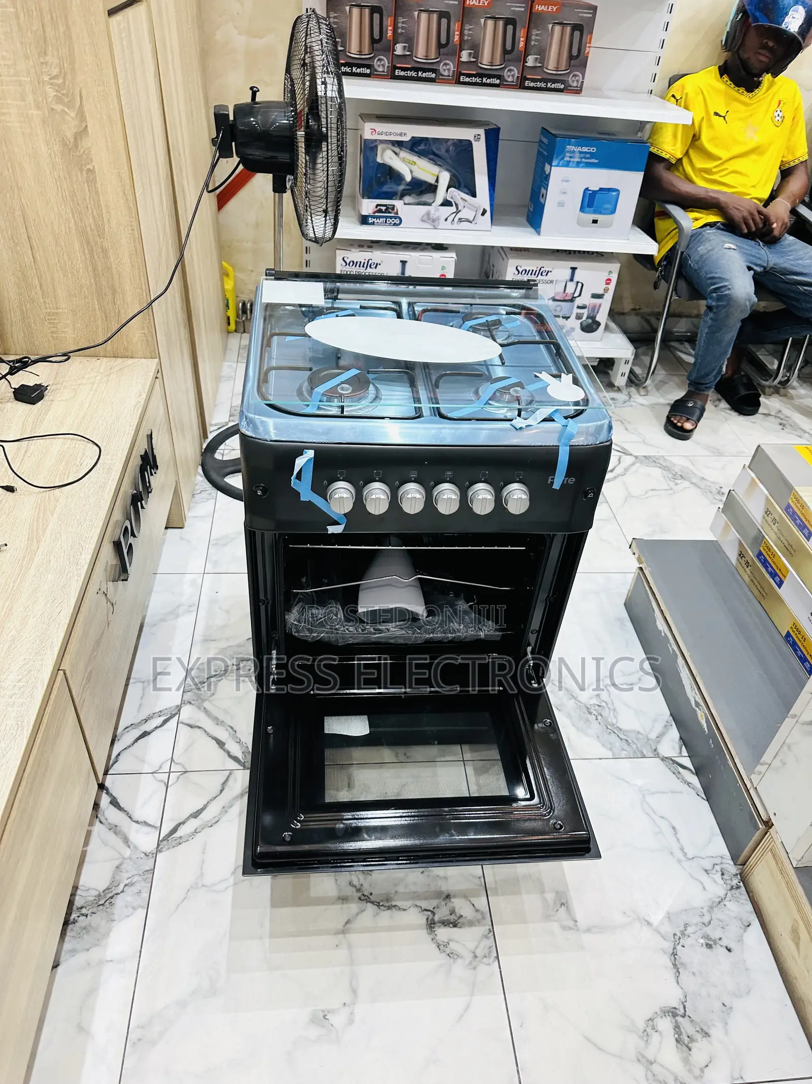 Quality Sleek Gas Cooker Oven 4b 60/60 Volcano