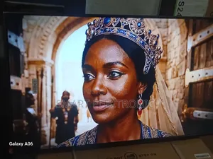 Samsung 43” Ultra-Clear Smart Tv for Premium Viewing