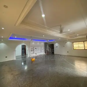 7bdrm House in Achimota for rent