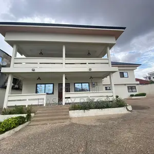 7bdrm House in Achimota for rent