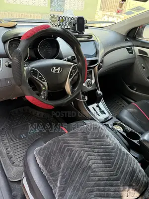 Hyundai Elantra GLS Sedan FWD (1.8L 4cyl 6A) 2013 Red