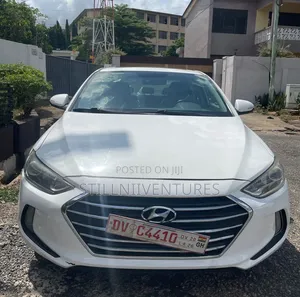 Hyundai Elantra Limited Sedan FWD (2.0L 4cyl 6A) 2017 White