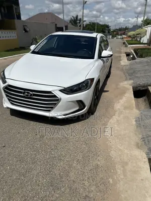 Hyundai Elantra 2018 White