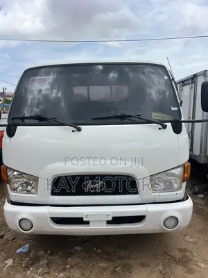 Hyundai Mighty 2