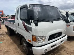 Hyundai Mighty 2