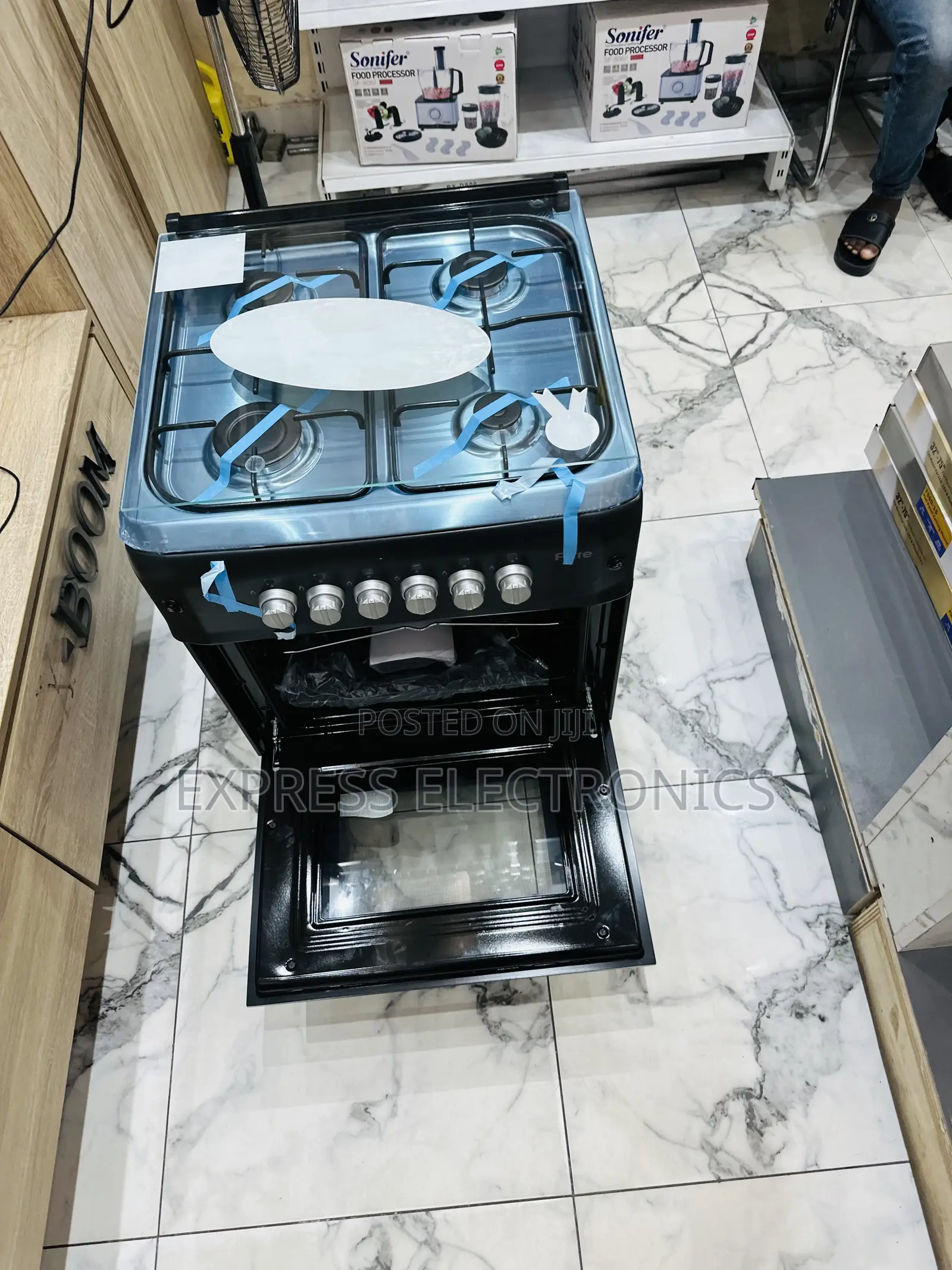 Purchase the New Black Smart Gas Cooker 4burner 60/60