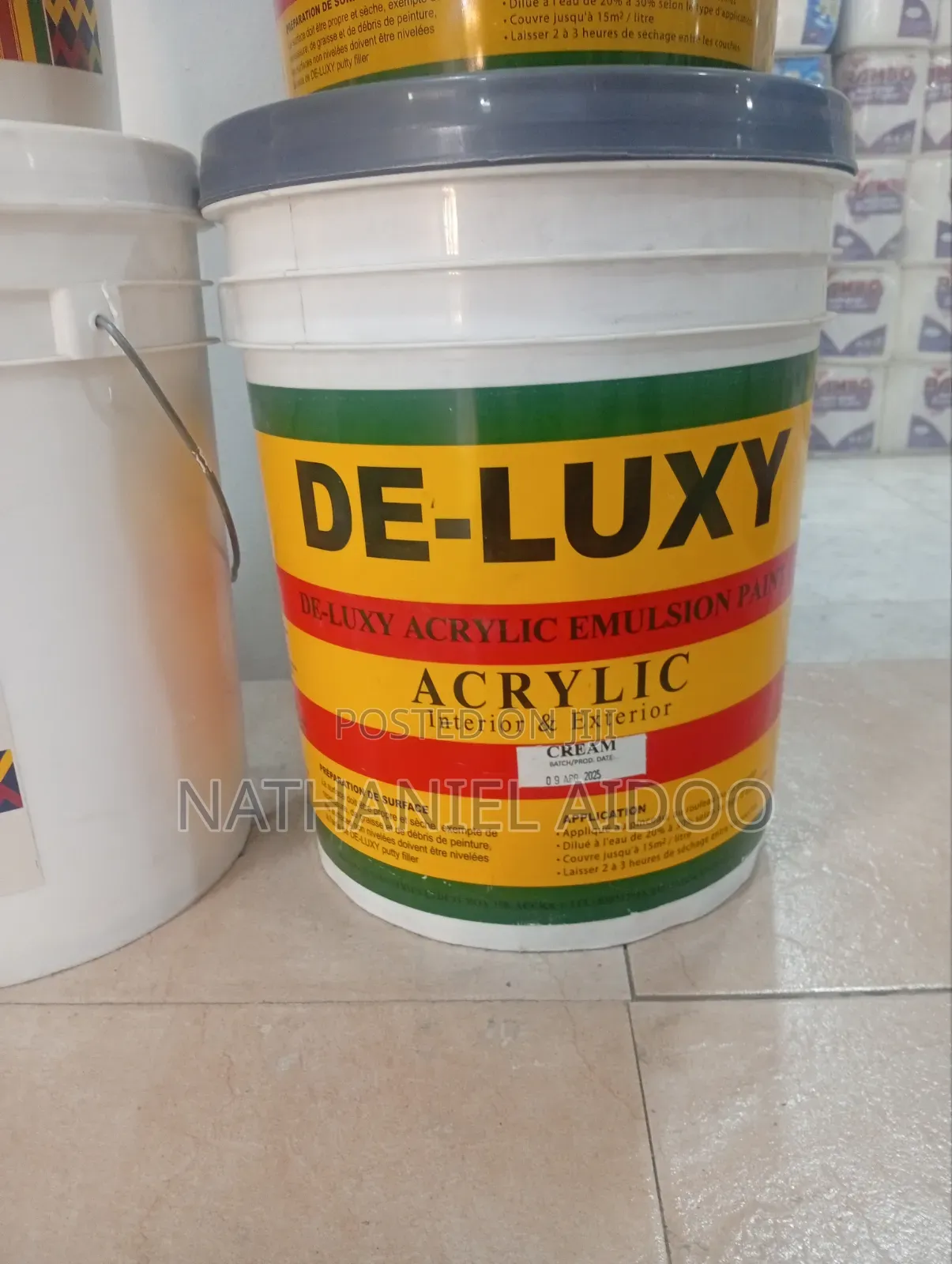 Deluxe Emulsion Paint 20litres