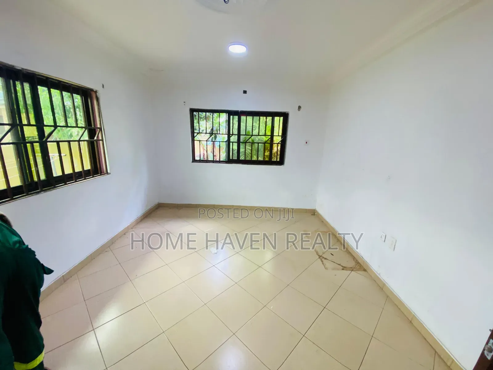 5bdrm House in Westland, Medifem Area for rent
