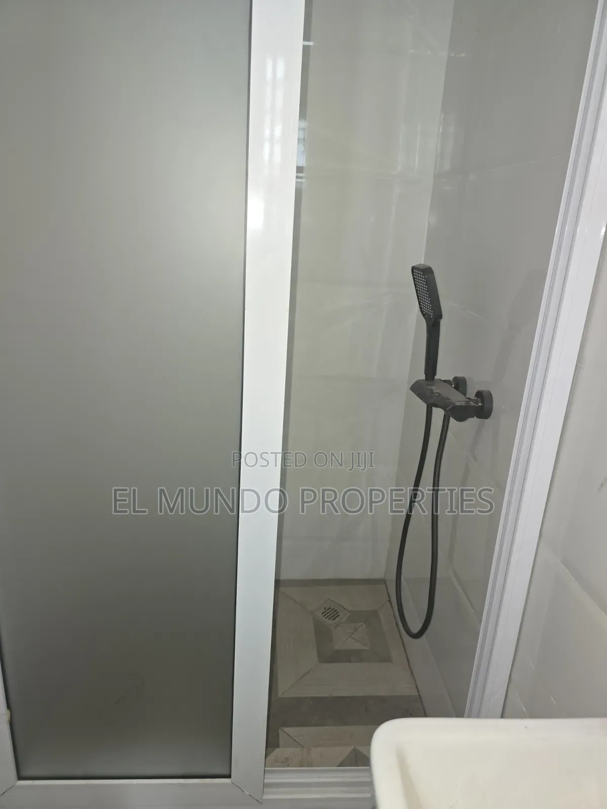 2bdrm Apartment in Kwadaso Edwanase, Kumasi Metropolitan for rent
