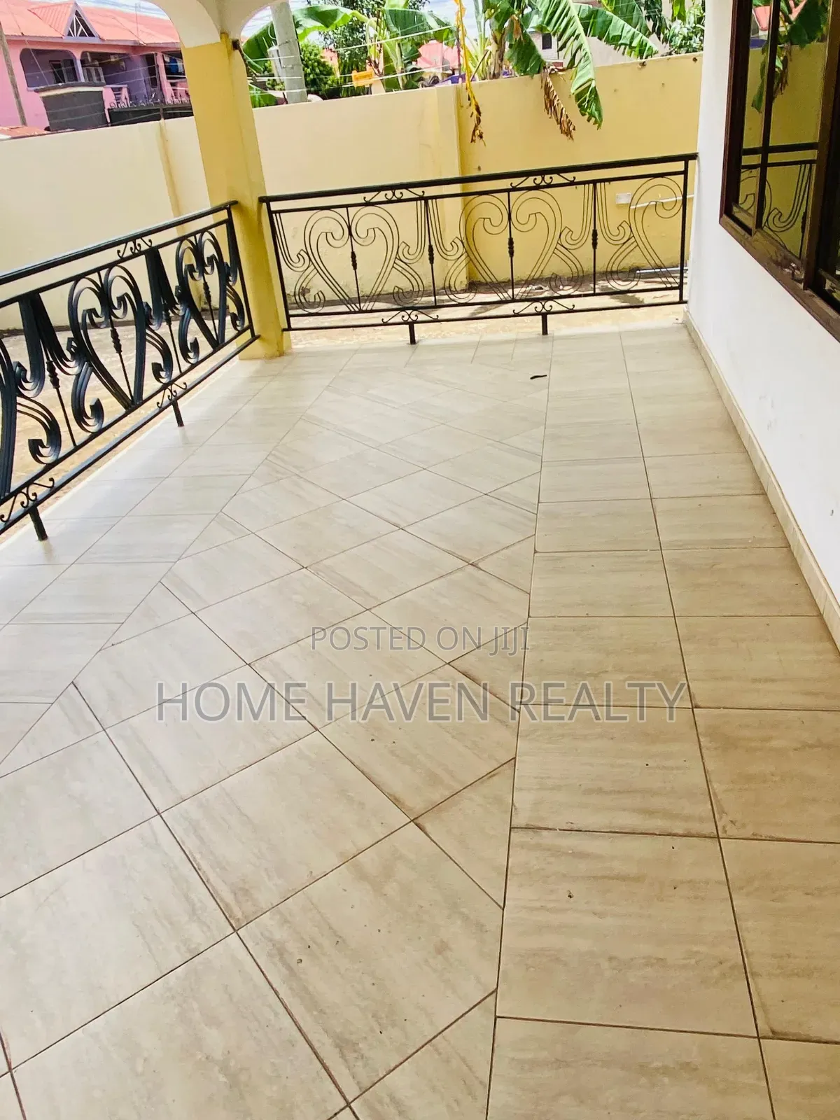 5bdrm House in Westland, Medifem Area for rent