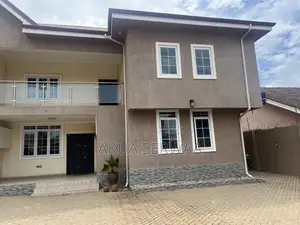 Furnished 4bdrm Duplex in Mint Lounge, Manet Junction for rent