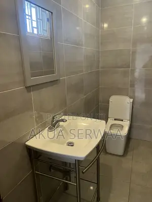 Furnished 4bdrm Duplex in Mint Lounge, Manet Junction for rent