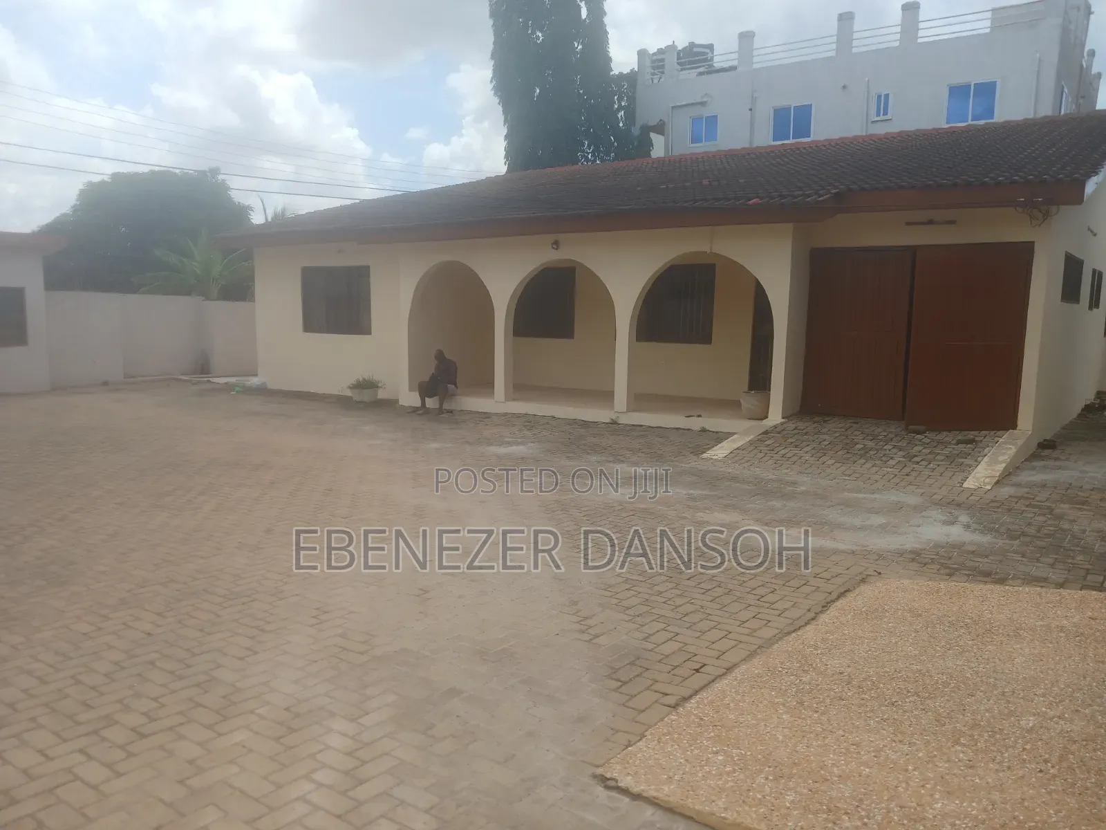 3bdrm Apartment in GREDA Estate for rent