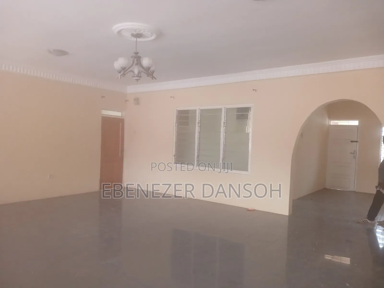 3bdrm Apartment in GREDA Estate for rent